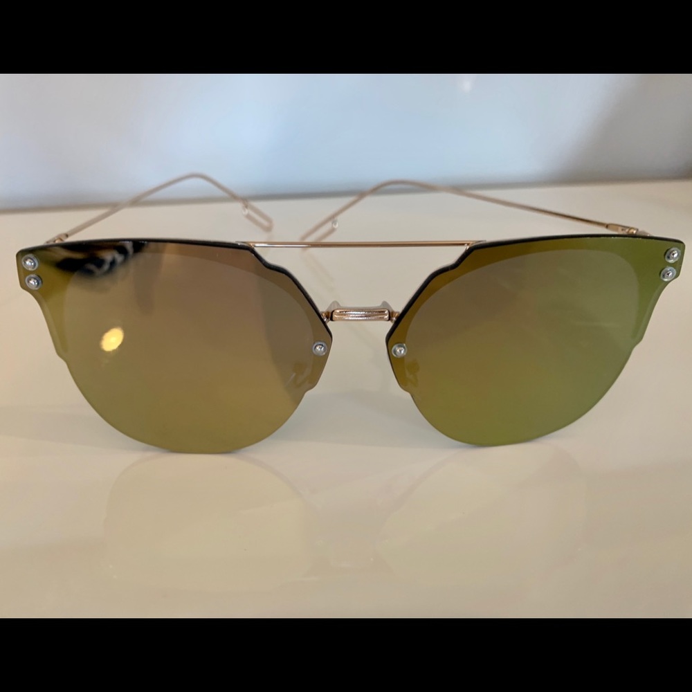 SOLD NEW funky mirrored sunglasses